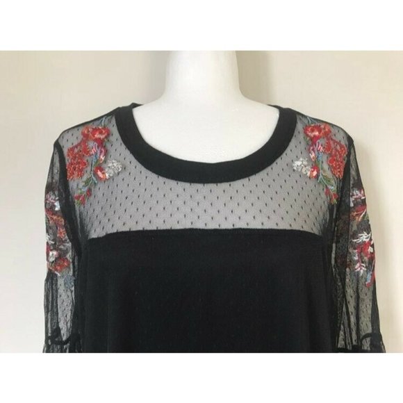TORRID Floral Embroidered Mesh Top Size 1 Black Sheer Flared Sleeves Lined - Picture 3 of 8